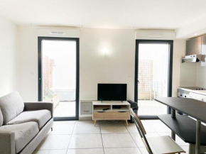 003 - Appartement Moderne et Terrasse - Jeanne d'Arc, Toulouse